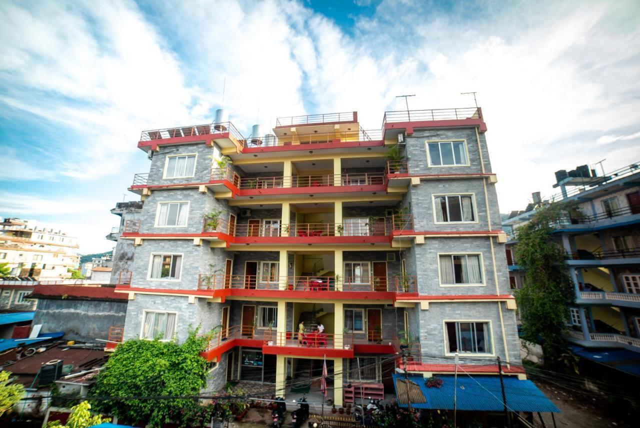 Hotel Peace Stupa Покхара Экстерьер фото